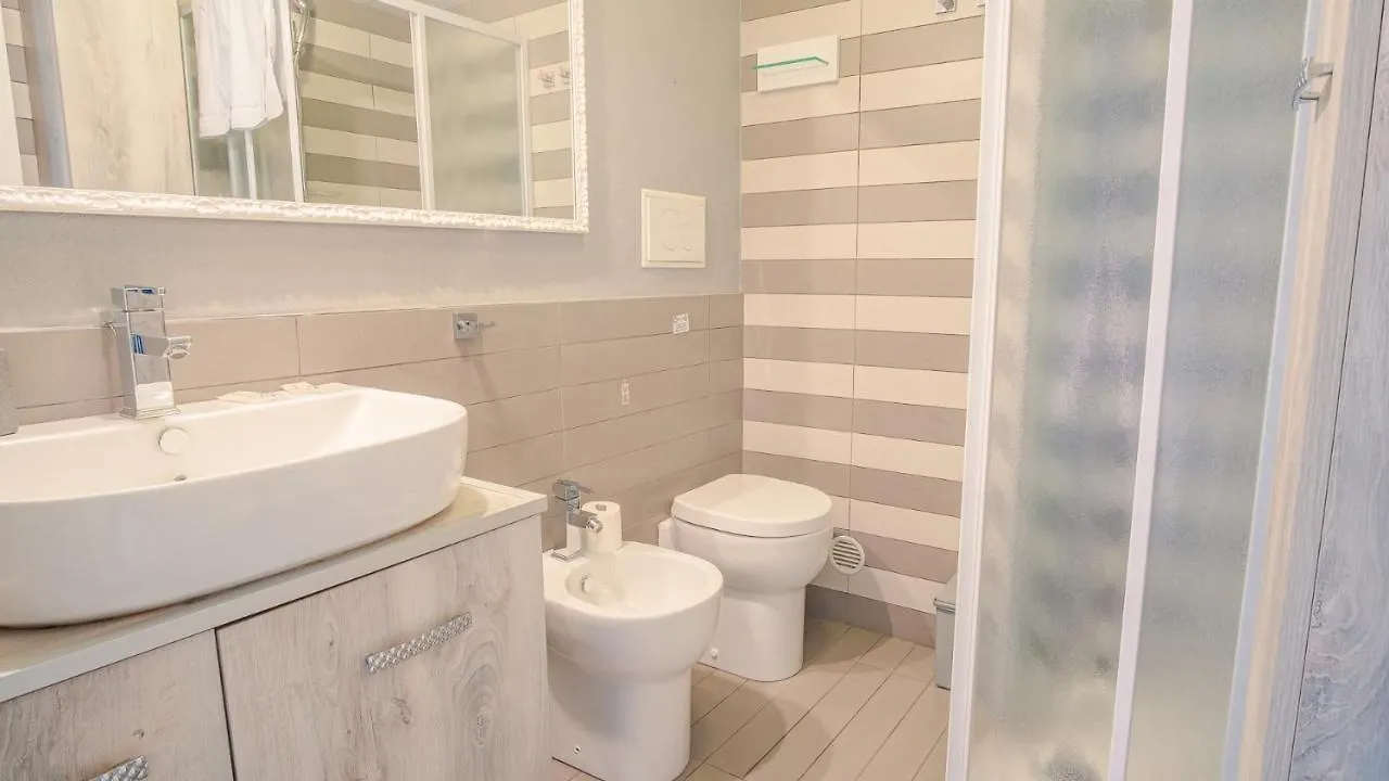 La Casa Sulla Collina - Italian Homing Daire Padenghe sul Garda