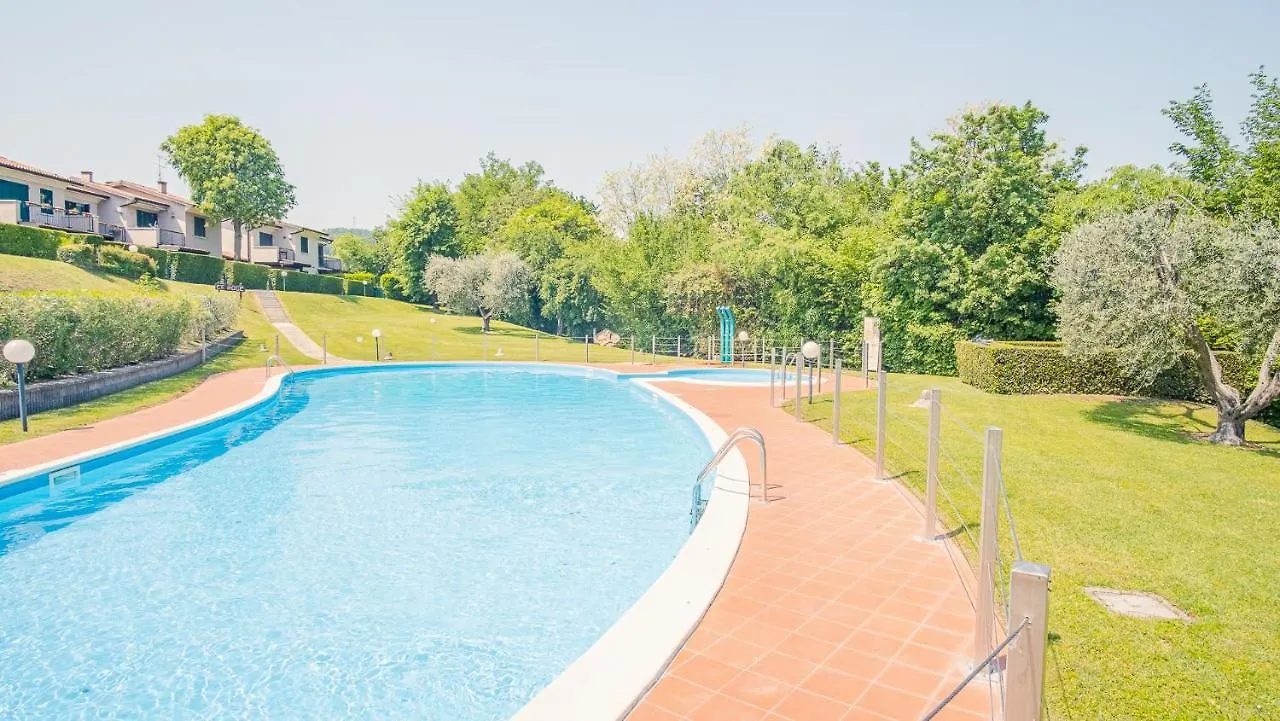 La Casa Sulla Collina - Italian Homing Daire Padenghe sul Garda İtalya